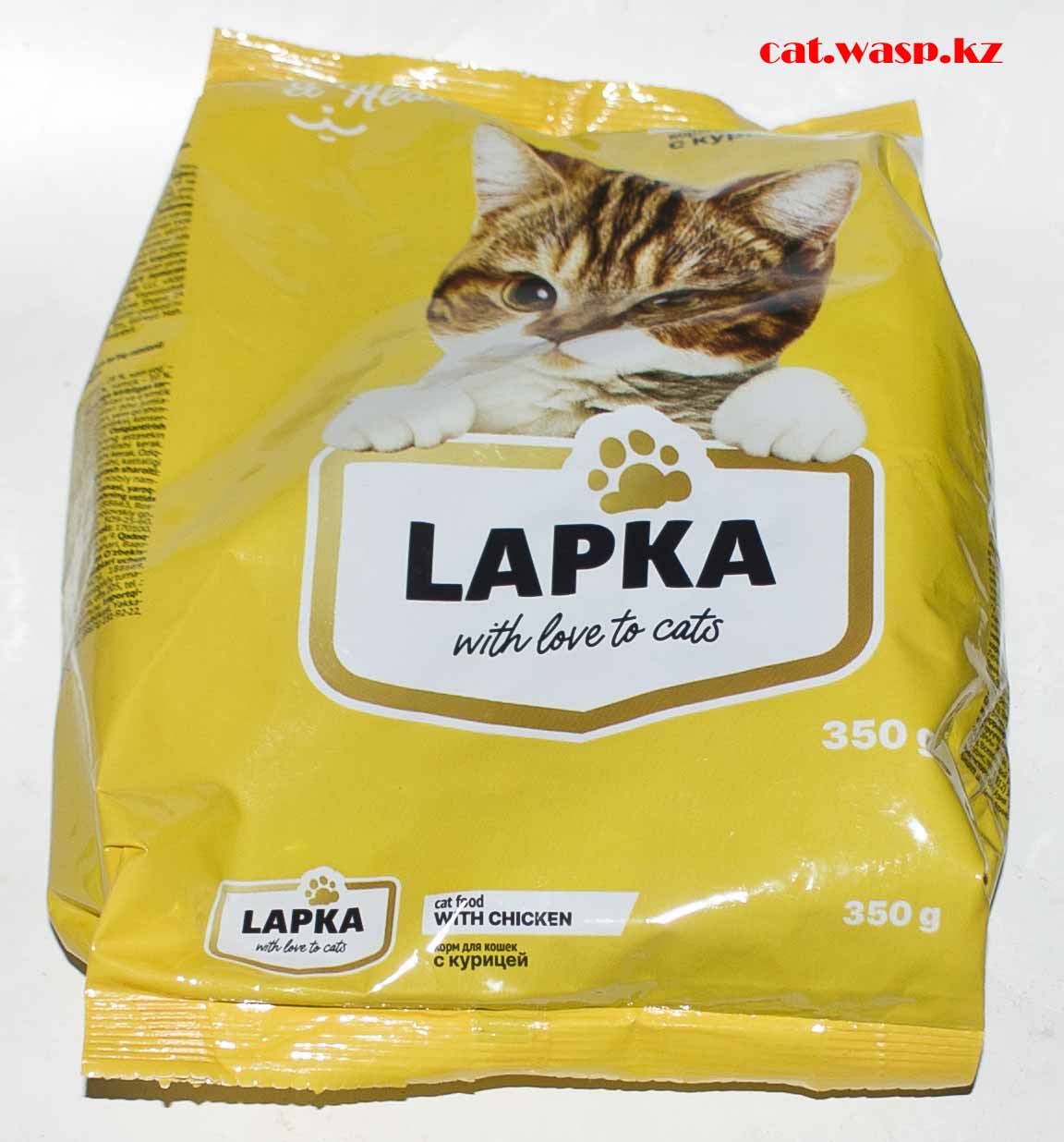 Отзыв на сухой корм для кошек LAPKA с курицей - какая цена